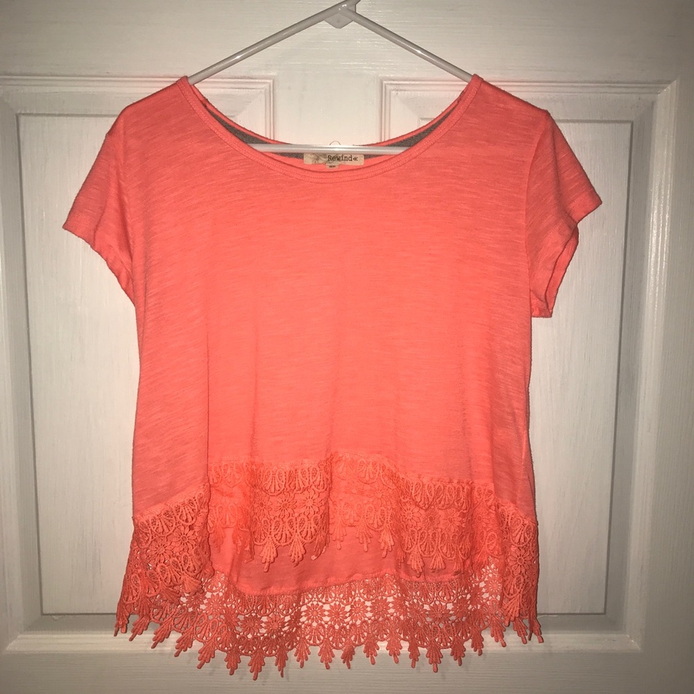 Coral t shirt